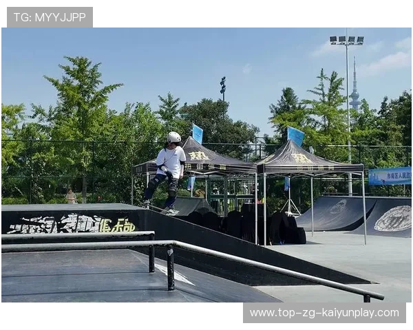 2026年滑板公益课程暑期学员职业发展导师对接会举办回顾,专业滑板大赛 2026年滑板公益课程暑期学员职业发展导师对接会举办回顾,专业滑板大赛
